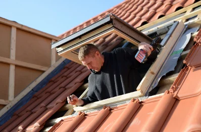 Pose de fenêtres de toit Velux à Frans